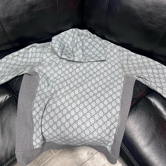 Vintage “GUCCI” Gray Patterned Hoodie - Picture 5 of 8